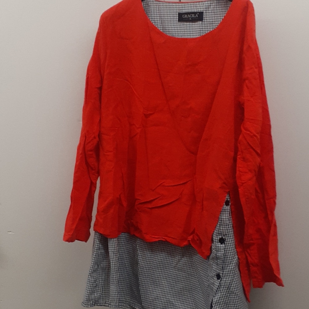 GraciLA Red black & white HEM top Tunic size XL